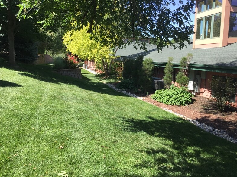 More Photos Of 5935 S 56th St, Lincoln Office For Lease