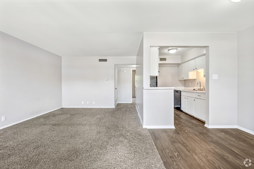 More Photos Of 3409 North St, Nacogdoches Apartments For Sale