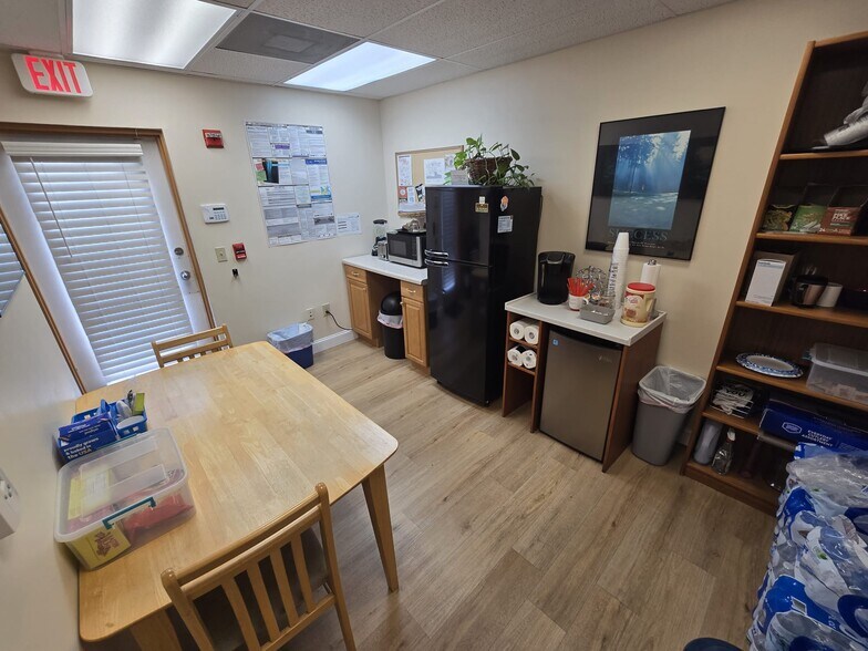 More Photos Of 7777 N University Dr, Tamarac Medical For Sale