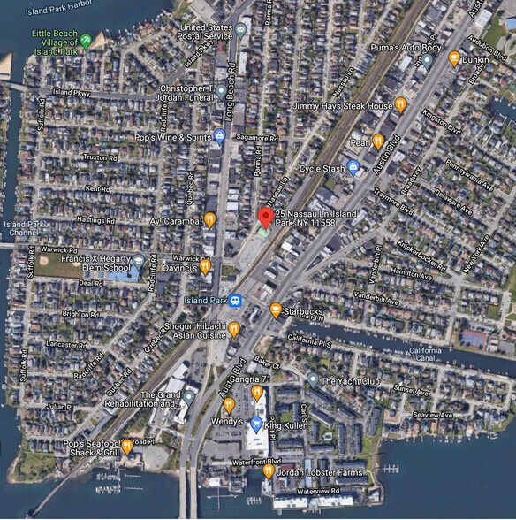 More Photos Of 25 Nassau Ln, Island Park Office For Sale