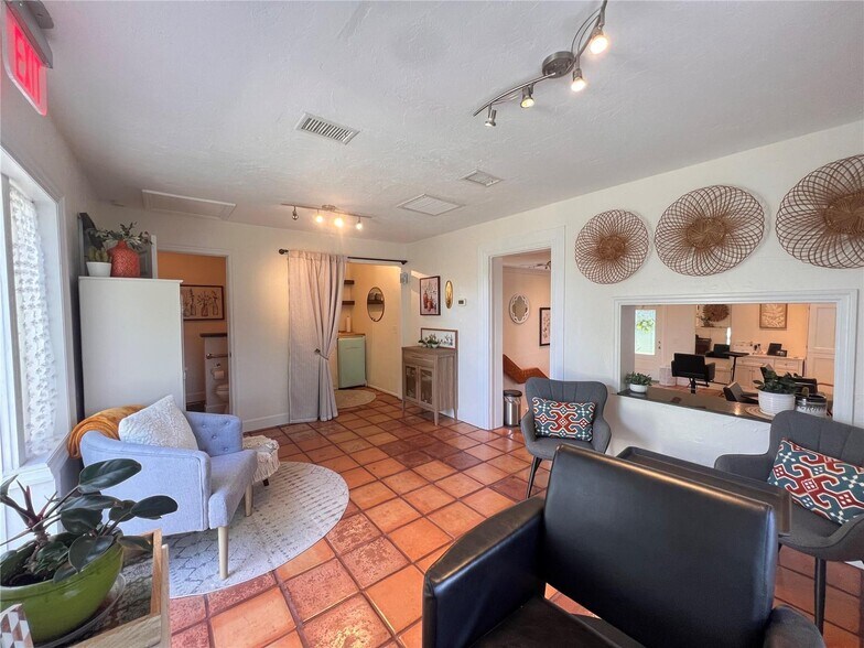 More Photos Of 180 Rio Villa Rd, Punta Gorda Freestanding For Sale