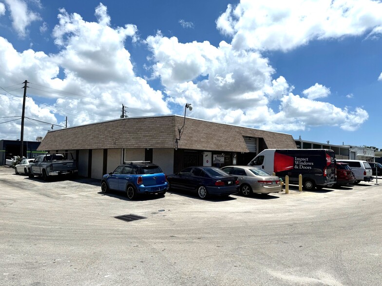 Primary Photo Of 2355 NW 30th St, Oakland Park Warehouse For Sale
