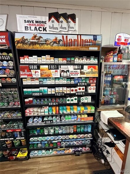 More Photos Of 201 S Highway 63, Freeburg Convenience Store For Sale