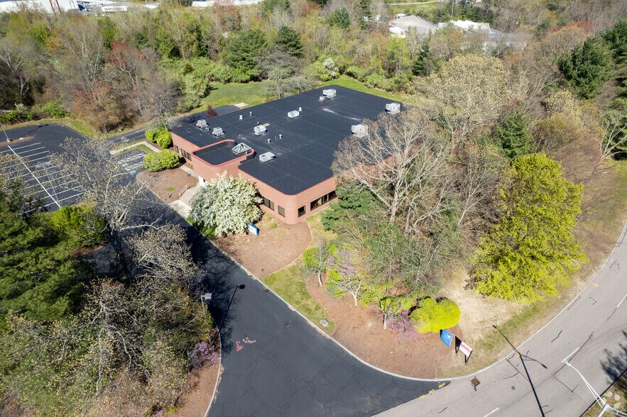 More Photos Of 25 Forge Pky, Franklin Research And Development For Lease