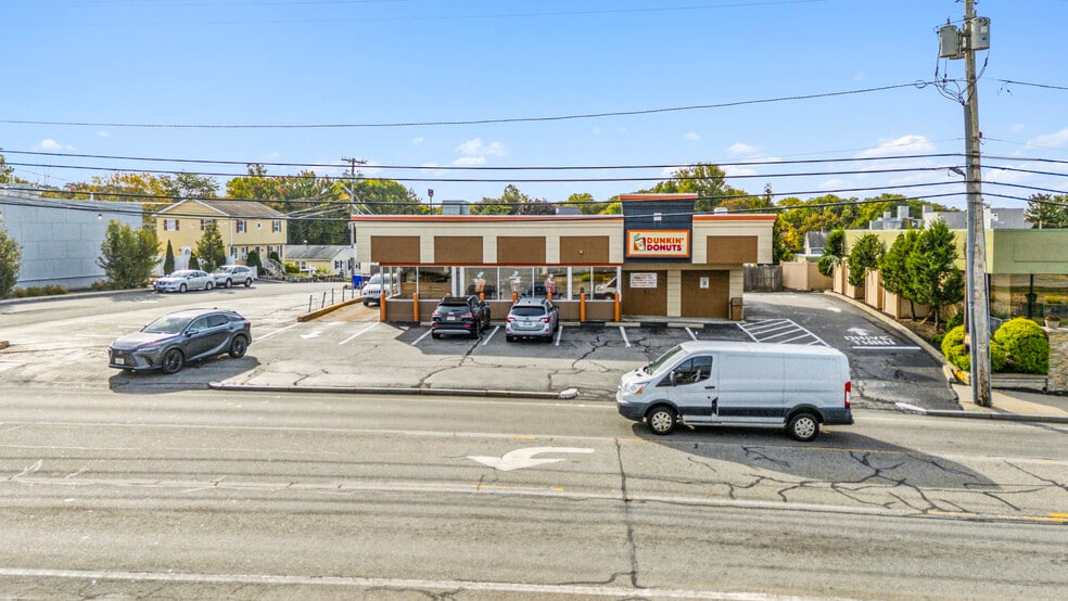 More Photos Of 1484 Mineral Spring Ave, North Providence Freestanding For Sale