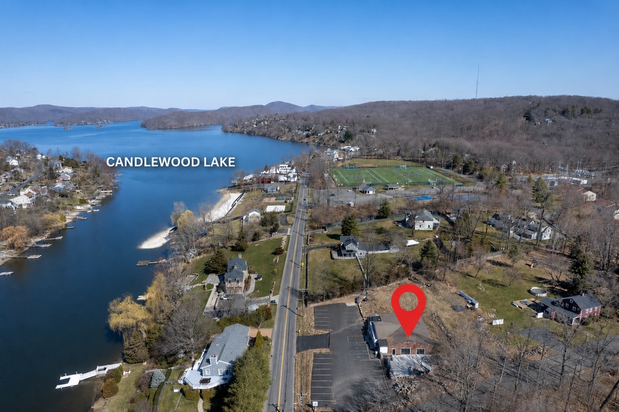 Primary Photo Of 439 Candlewood Lake Rd, Brookfield Freestanding For Sale
