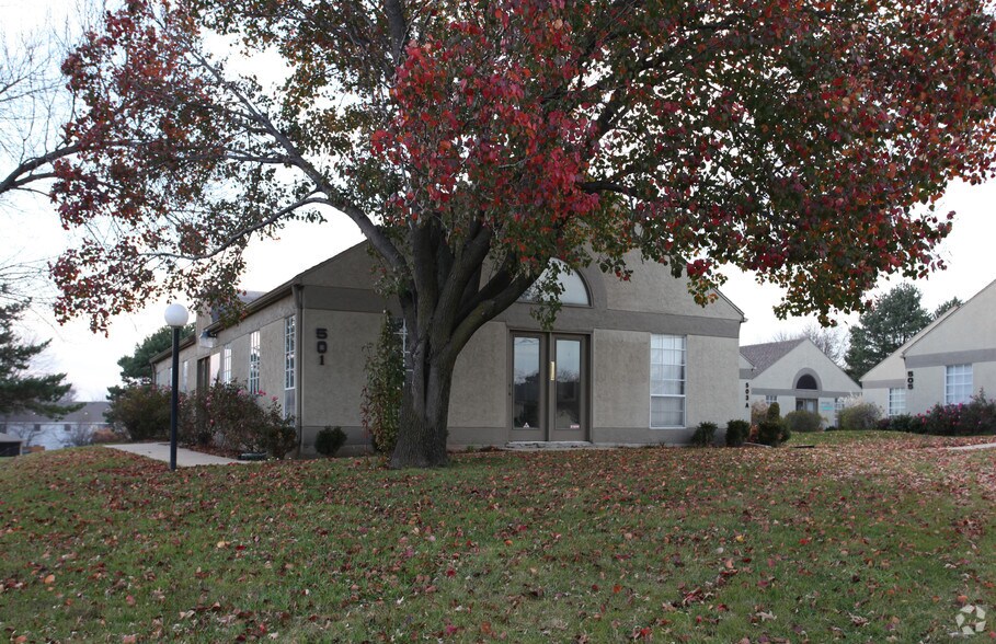 More Photos Of 501 N Mur Len Rd, Olathe Medical For Lease
