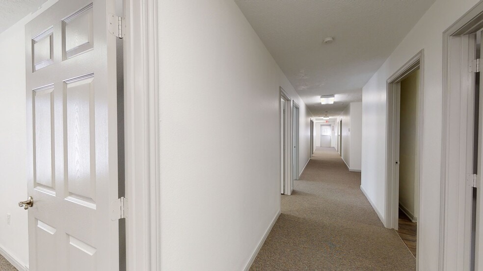 More Photos Of 2624 Wilson Rd, Humble Warehouse For Lease