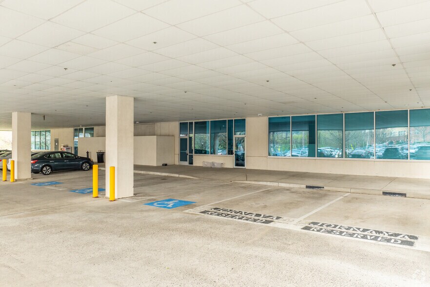 More Photos Of 1001 E Hector St, Conshohocken Unknown For Lease