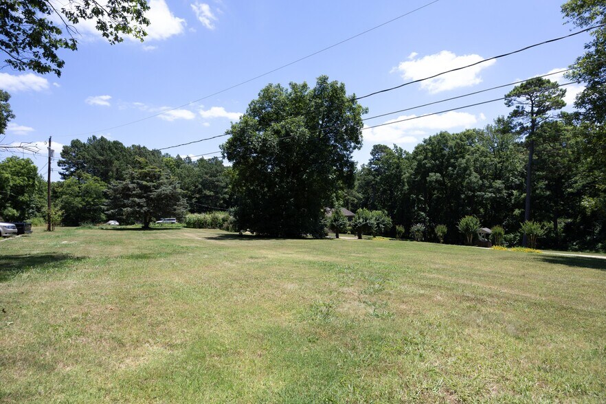 More Photos Of 119 McKinley Ln, Hillsborough Multifamily For Sale