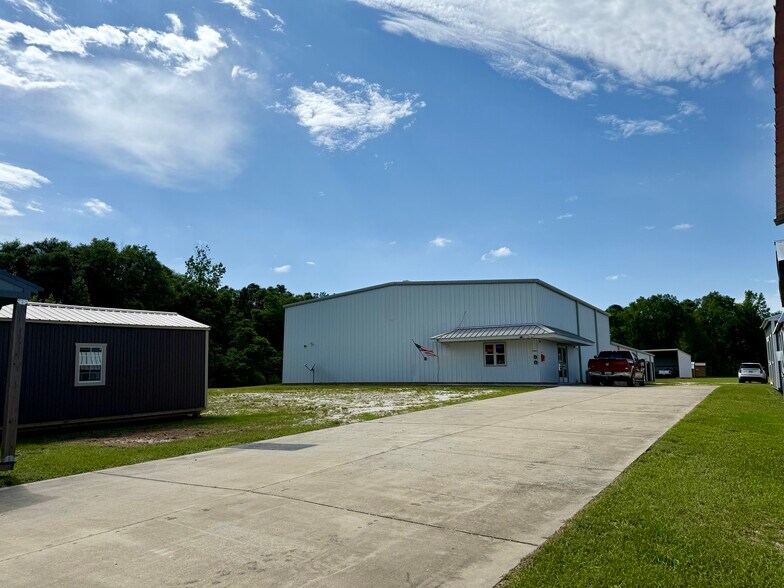 More Photos Of 30333 Highway 31, Brewton Self Storage For Sale