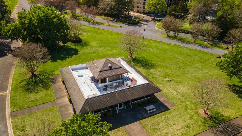 More Photos Of 130 Heritage Blvd, Fort Mill Religious Facility For Sale
