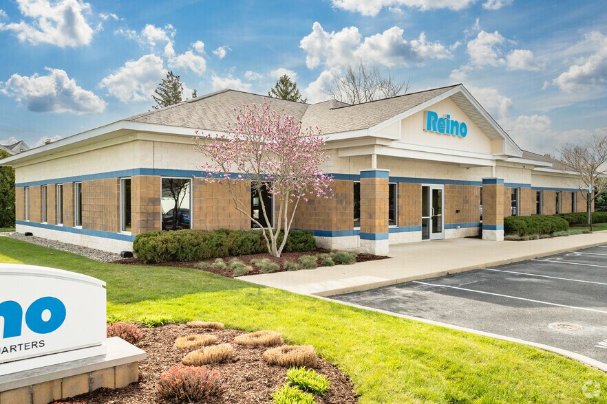 Primary Photo Of 117 E Yeasting St, Gibsonburg Office For Sale