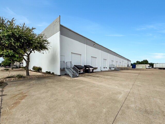 More Photos Of 3916 Gattis School Rd, Round Rock Unknown For Lease