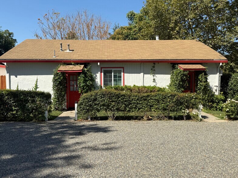 More Photos Of 102 Elliott St, Winters Apartments For Sale