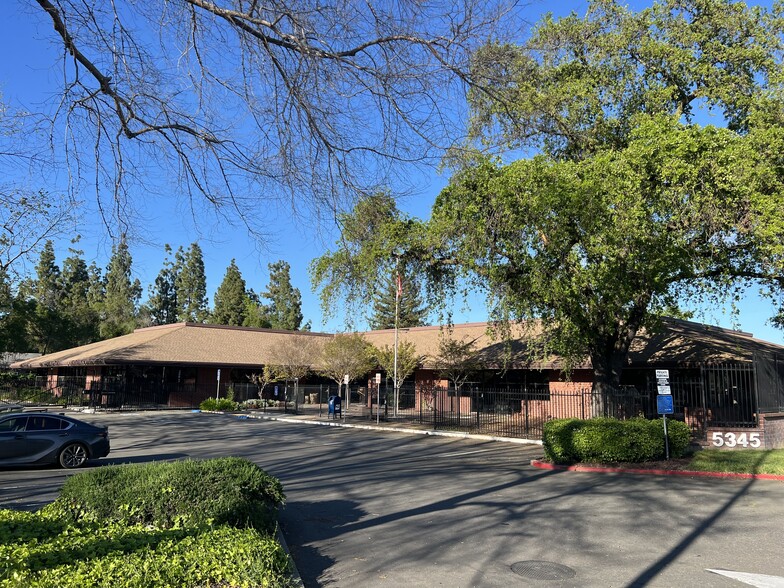 Primary Photo Of 5345 Madison Ave, Sacramento Medical For Sale