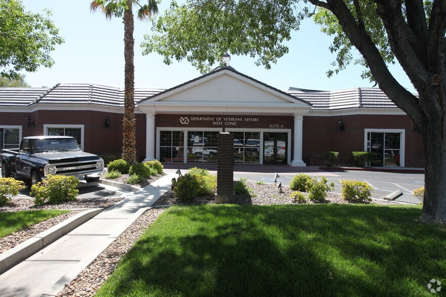More Photos Of 630 S Rancho Dr, Las Vegas Medical For Lease
