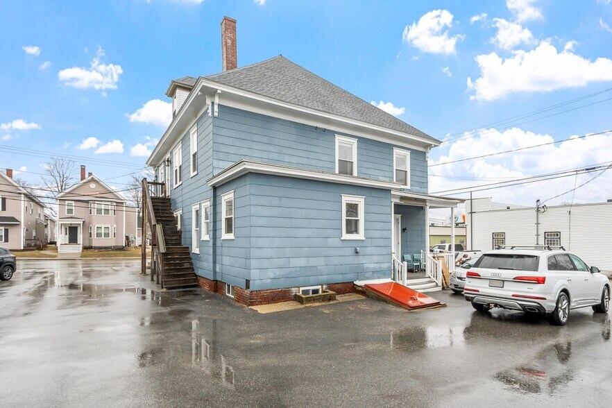 More Photos Of 113-115 Main St & 1 Foster St, Pepperell Apartments For Sale