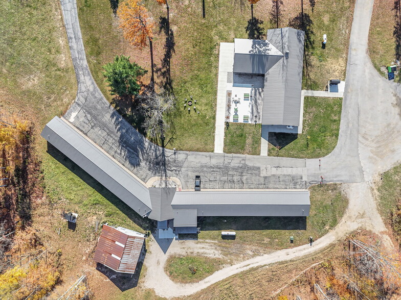 More Photos Of 10422 Cadillac Hwy, Thompsonville Hotel For Sale