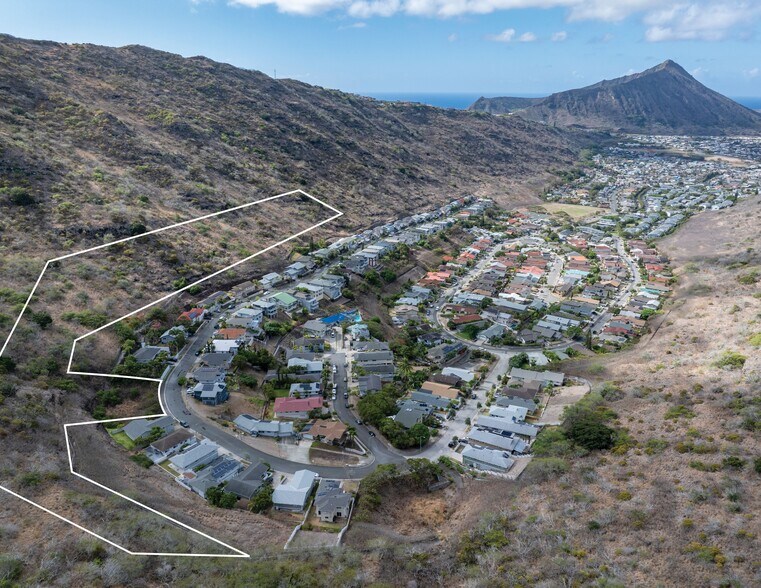 More Photos Of 1332 Miloiki st, Honolulu Land For Sale