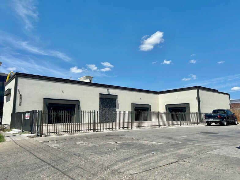 Primary Photo Of 1113 San Bernardo Ave, Laredo Office For Lease