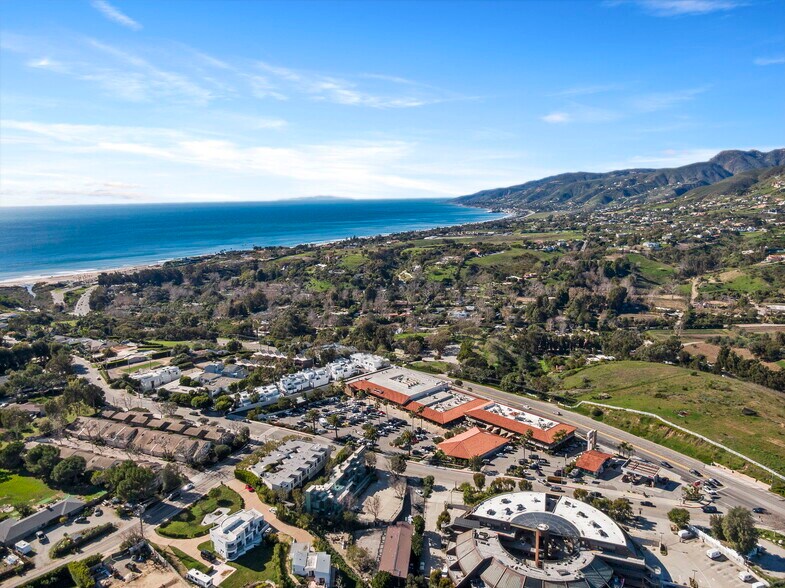More Photos Of 29169-29211 Heathercliff Rd, Malibu Unknown For Lease