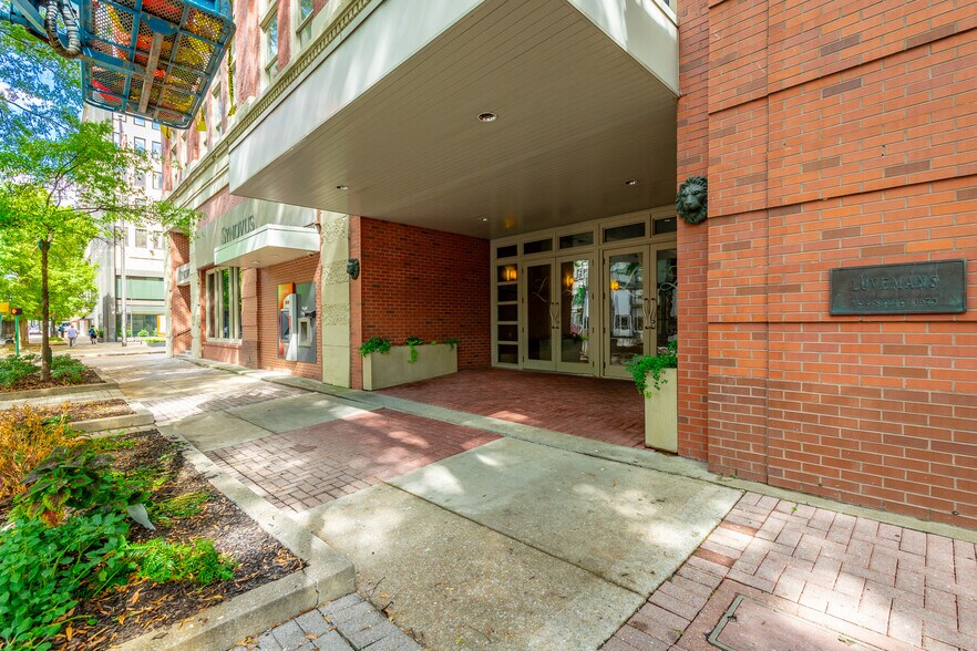 More Photos Of 800 Market St, Chattanooga Apartments For Sale