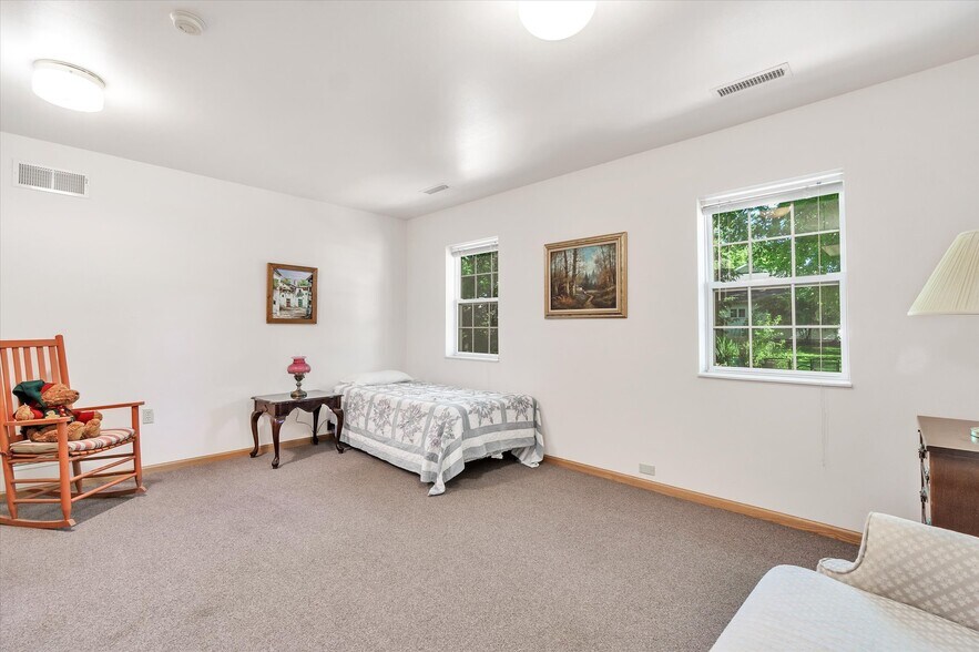 More Photos Of 121 S 5th St, Evansville Assisted Living For Sale