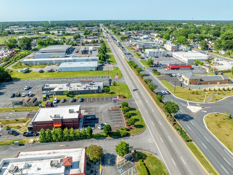 More Photos Of 8451 Ocean Gtwy, Easton Restaurant For Sale