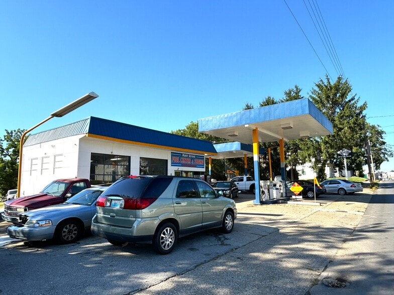 More Photos Of 355 W Main St, Lebanon Service Station For Sale