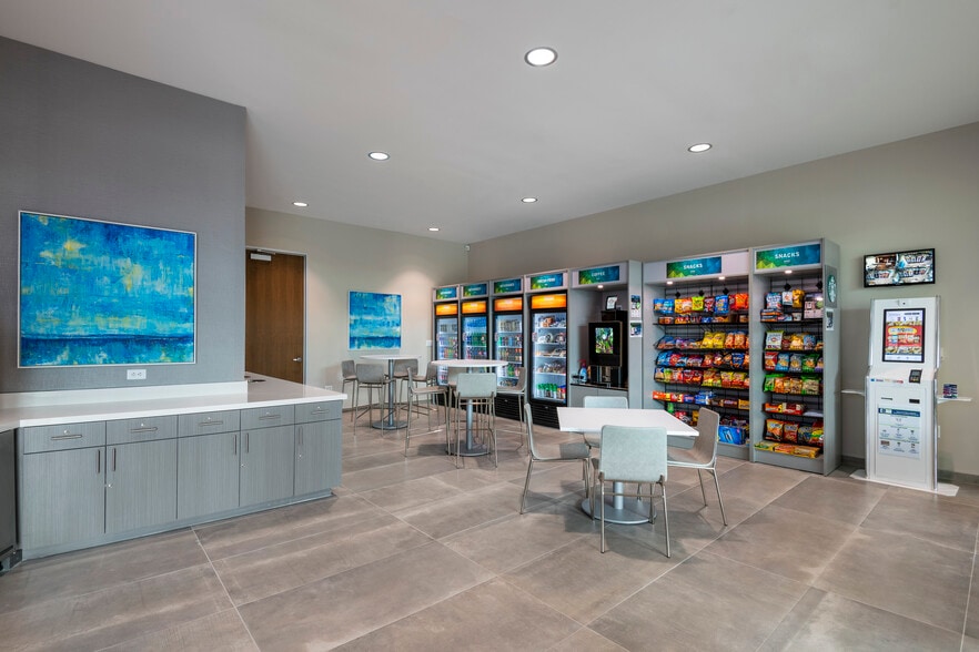 More Photos Of 5501 Headquarters Dr, Plano Office For Lease