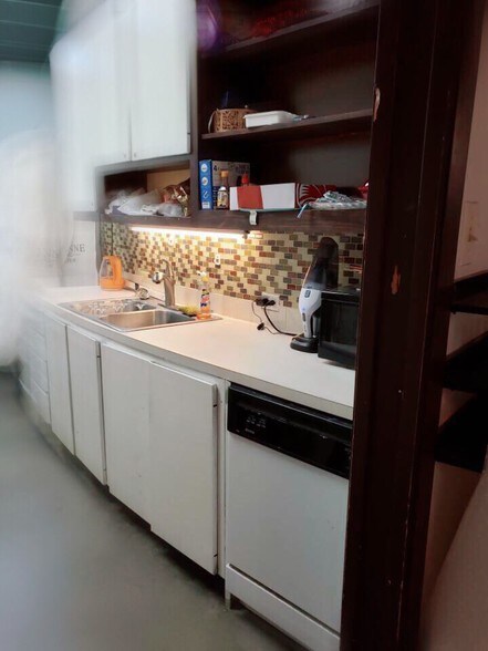 More Photos Of 3616 Washington Ave, Houston Coworking Space