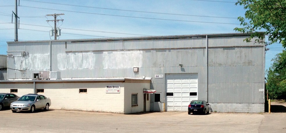 Primary Photo Of 1 W Interstate St, Bedford Warehouse For Lease