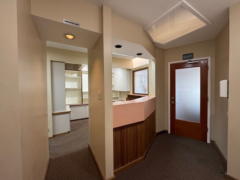 More Photos Of 917 The Alameda, Berkeley Medical For Sale