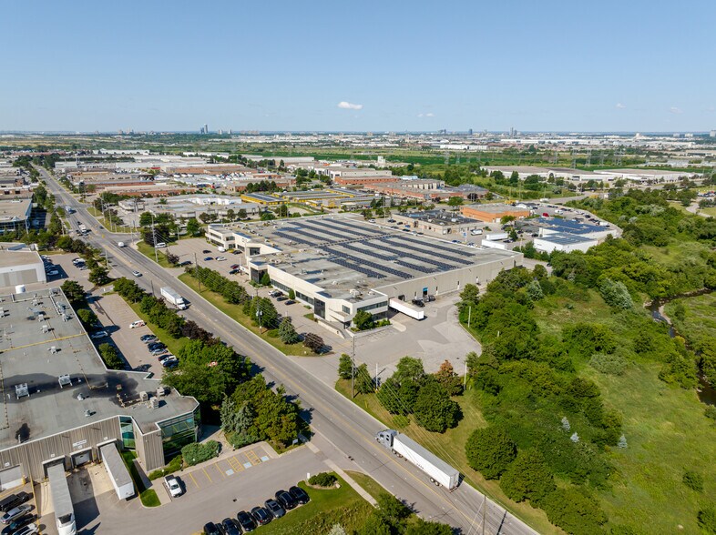 More Photos Of 2001-2045 Drew Rd, Mississauga Warehouse For Lease