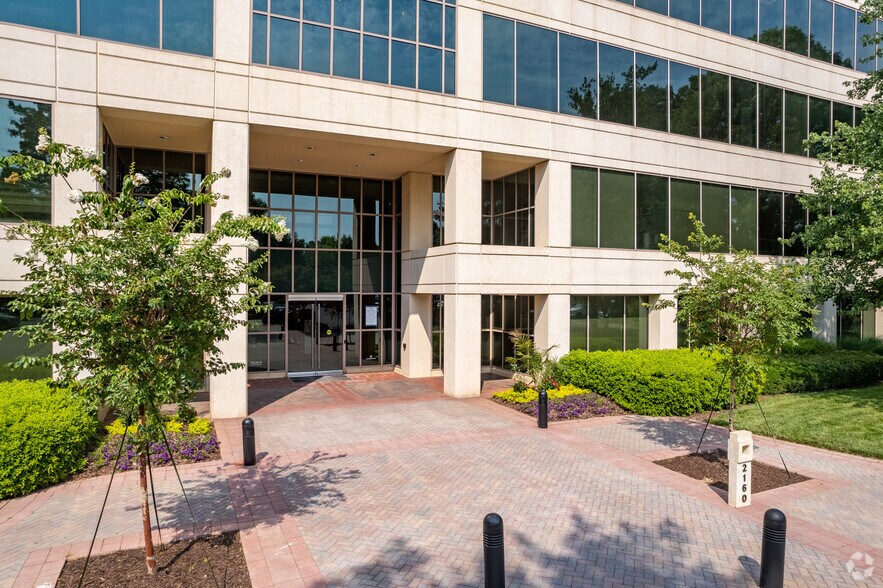 2160 Satellite Blvd, Duluth, GA 30097 For Lease