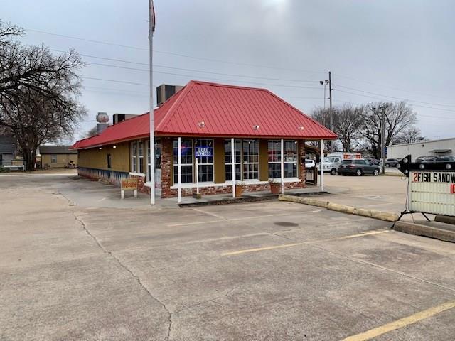 More Photos Of 511 W 11th St, Coffeyville Freestanding For Lease