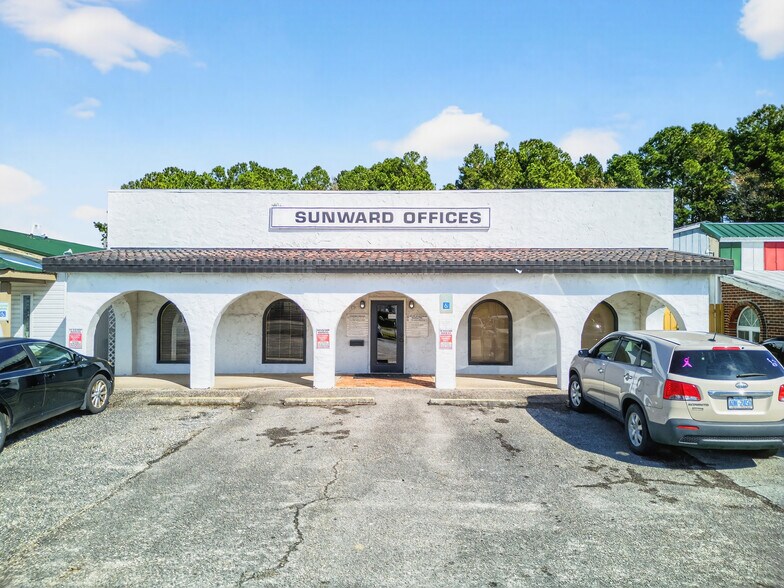 More Photos Of 117 Holden Beach Rd, Shallotte Office For Sale