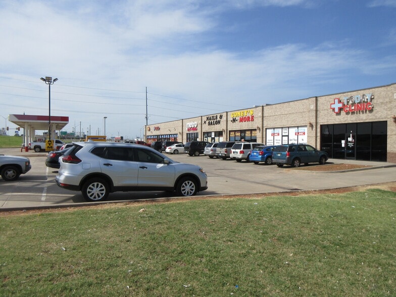 More Photos Of 1317 SE 44th St, Oklahoma City Freestanding For Lease
