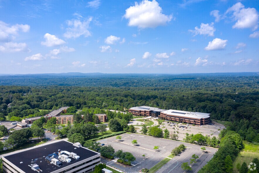 300 Tice Blvd, Woodcliff Lake, NJ 07677 Office For Lease