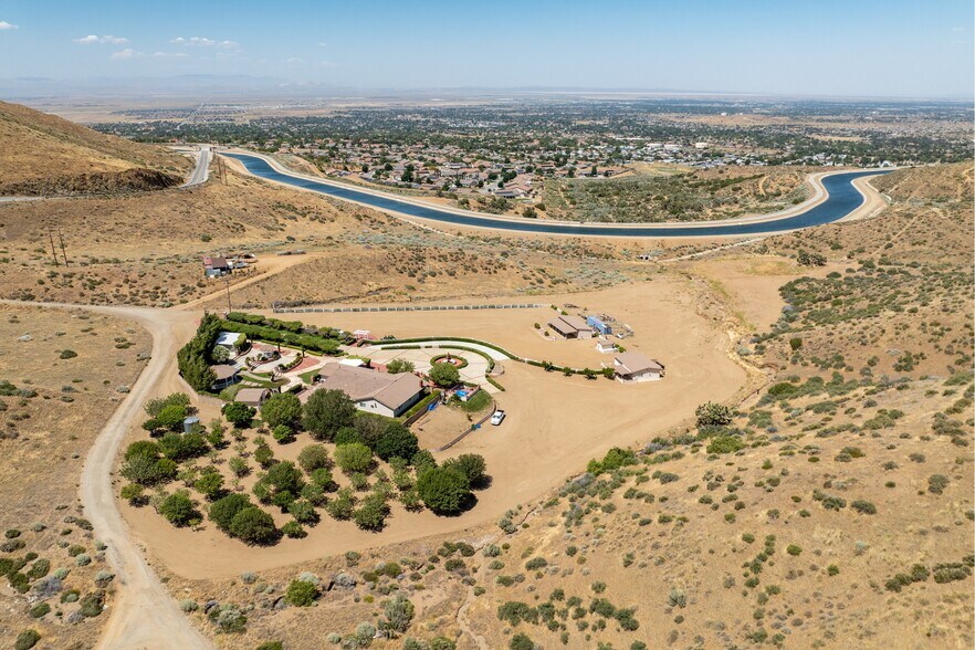 More Photos Of 5801 Hacienda Ranch Rd, Palmdale Specialty For Sale