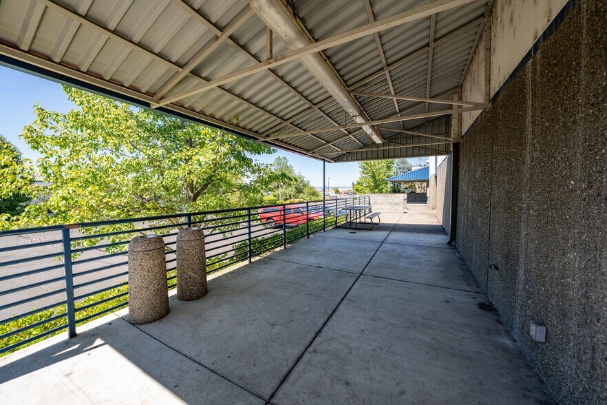 More Photos Of 2090 Commerce Dr, Medford Office For Lease