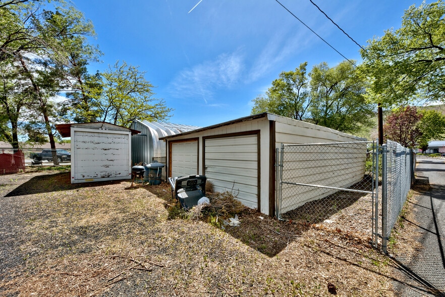 More Photos Of 3129 S Carson St, Carson City General Retail For Sale