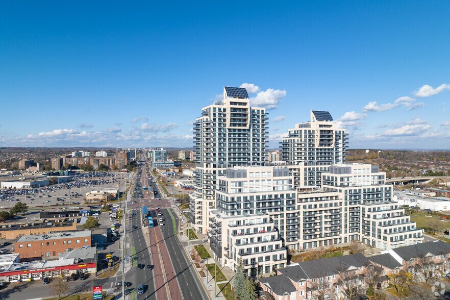 More Photos Of 9201 Yonge St, Richmond Hill Apartments For Sale