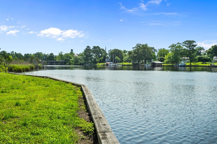 More Photos Of 0000 Old Bridge St, Jacksonville Land For Lease