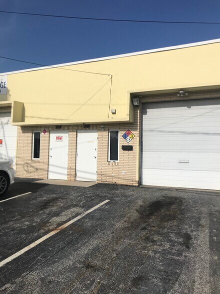 More Photos Of 5042-5054 NE 12th Ave, Fort Lauderdale Warehouse For Lease