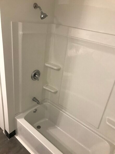 More Photos Of 147 Georgetown Rd, Beaver Falls Apartments For Sale