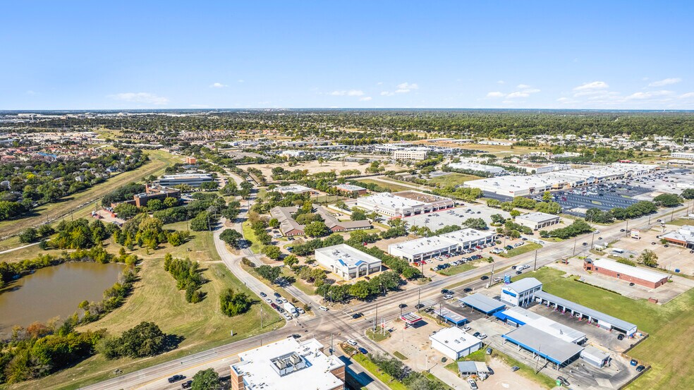 More Photos Of 10505 Jones Rd, Houston Freestanding For Sale