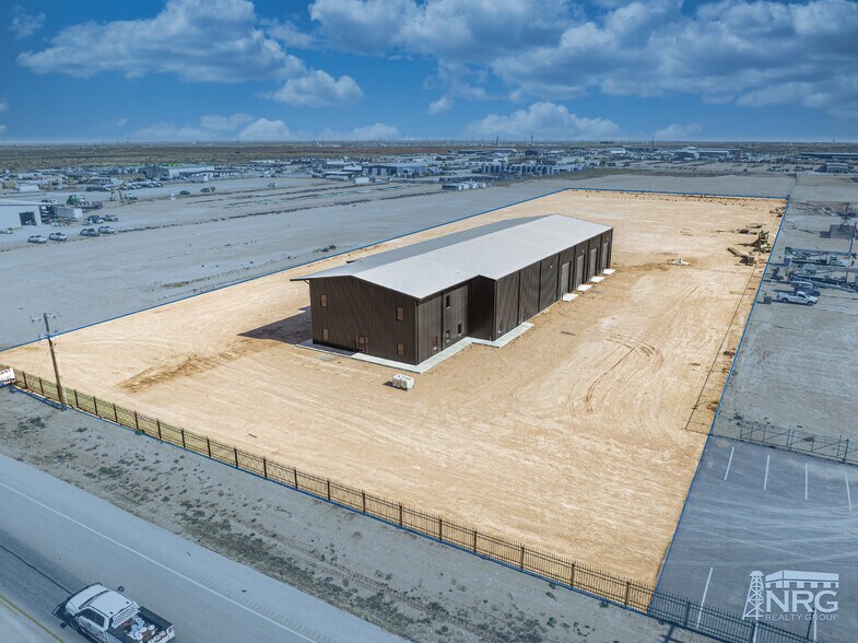 More Photos Of 5620 N FM 1788, Midland Warehouse For Lease