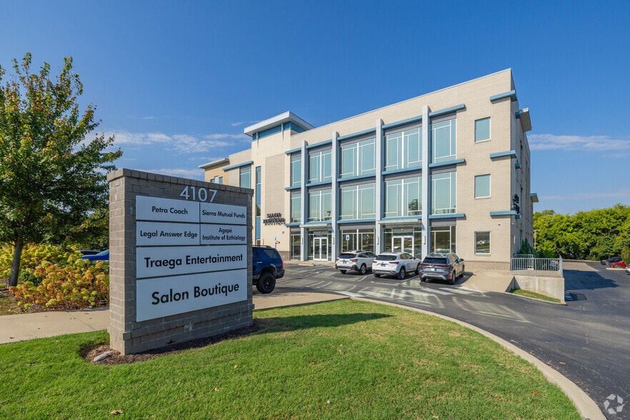 More Photos Of 4107 Mallory Ln, Franklin Medical For Lease